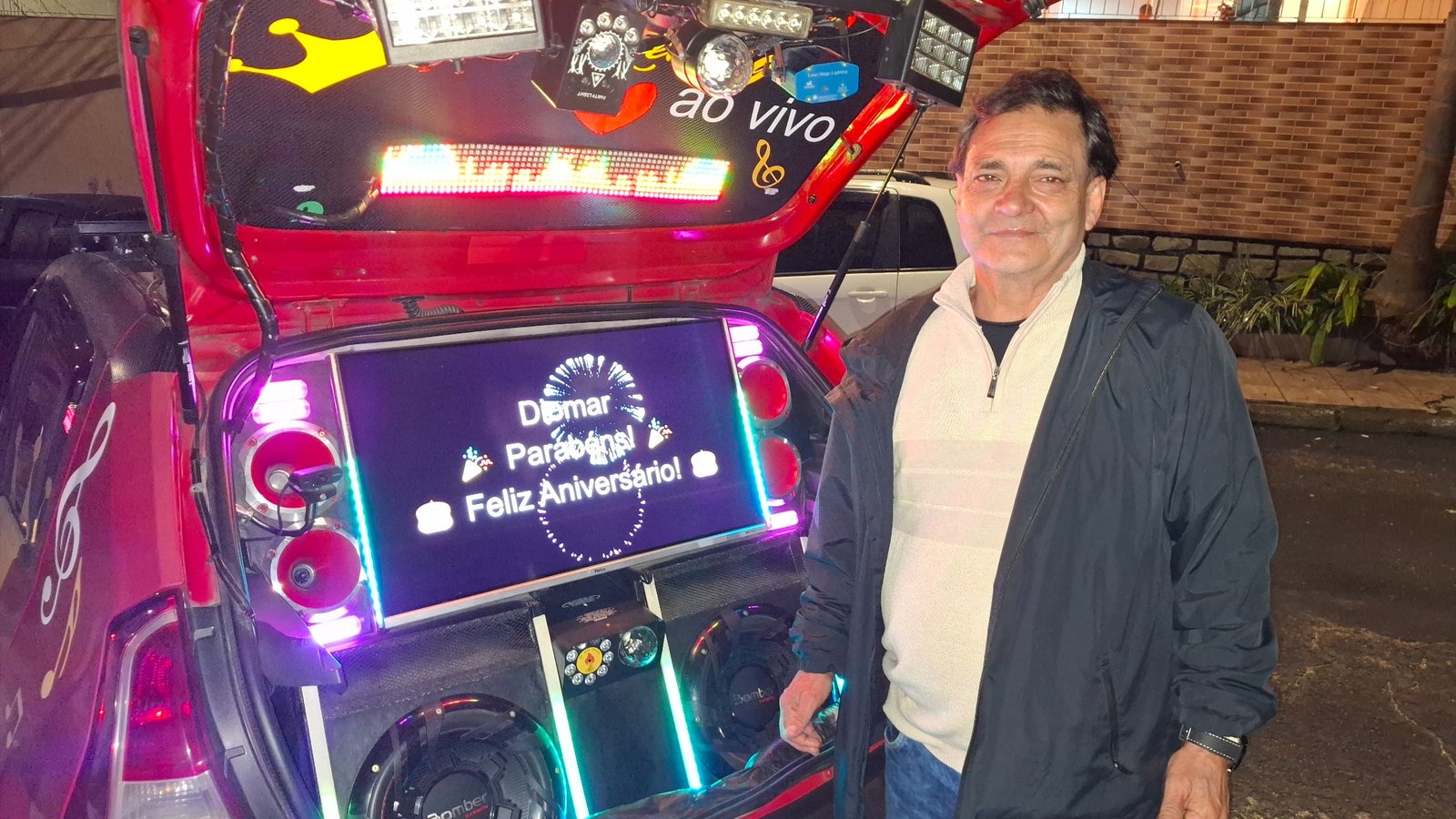 Momento real de uma homenagem com a Saile Mensagens